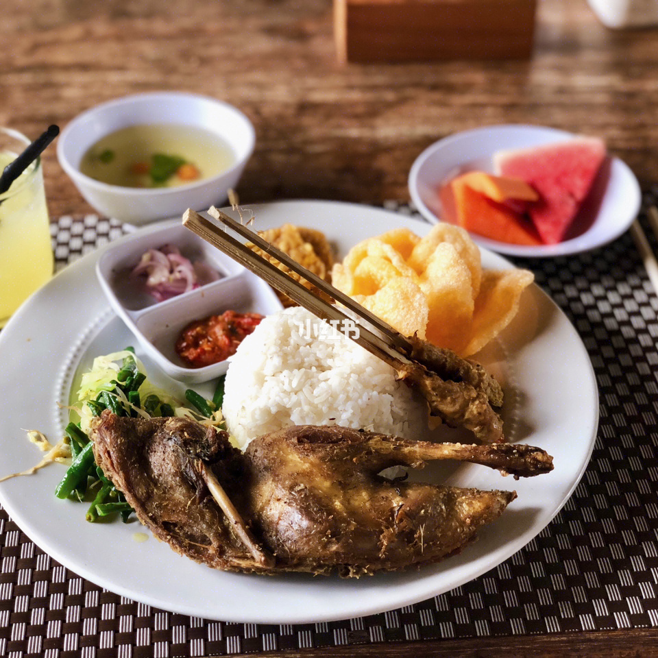 {線上賭場}(餐餐美食营业时间)